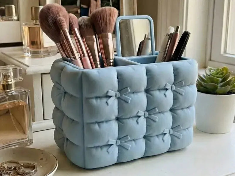 3D Printed Aesthetic Quilted Bow Makeup Brush Holder